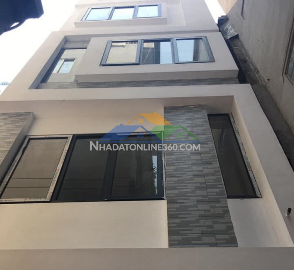 Bán nhà mt hoàng kim giao p5q8, giá : 17 tỷ (tl)