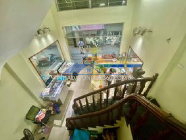 Bán căn góc cc phú đông sky garden phạm văn đồng 68m2 2pn sổ sẵn 4tỷ