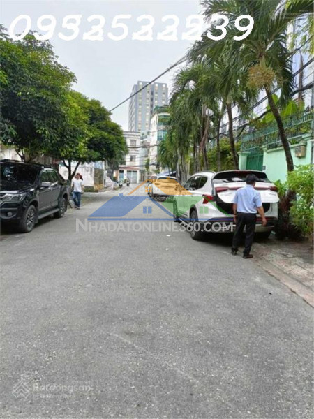 Bán nhà mặt tiền hẻm 872/ quang trung (4x18m) trệt 3 lầu 4pn giá 10,7 tỷ thương lượng