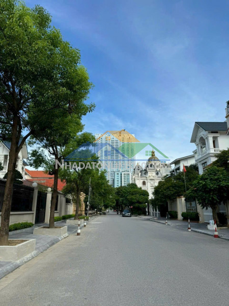 Chính chủ gửi bán lô đất dt 119m  lô 6 lê hồng phong ngô quyền...