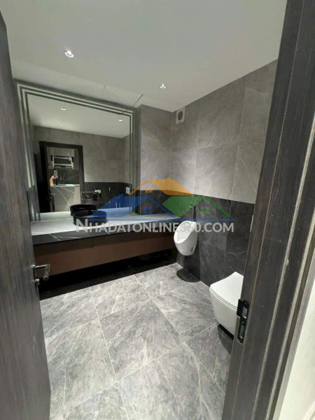 Cho thuê nhà đẹp, thang máy, 294m2- 6t, hàng điếu, hàng da, hàng nón