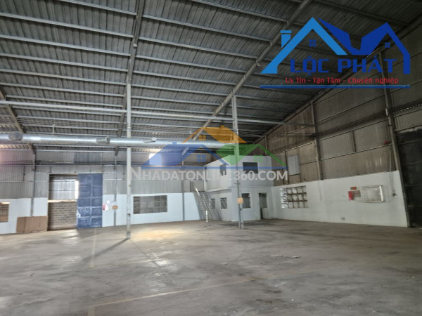 Cho thuê xưởng phường Phước Tân 3000m2 giá chỉ 60 triệu/ tháng