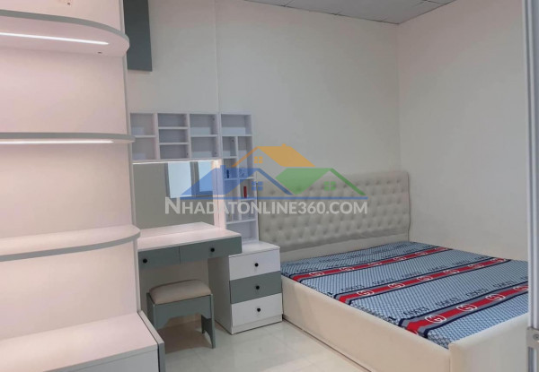 Cần bán gấp căn nhà mặt tiền cổ loa phường2 đà lạt giá chỉ 13,5 tỷ