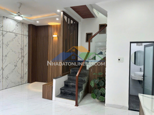 ♪ nhà kiệt 2.5m hoàng diệu, 31m2, 2 tầng sạch đẹp, 2.3 tỷ