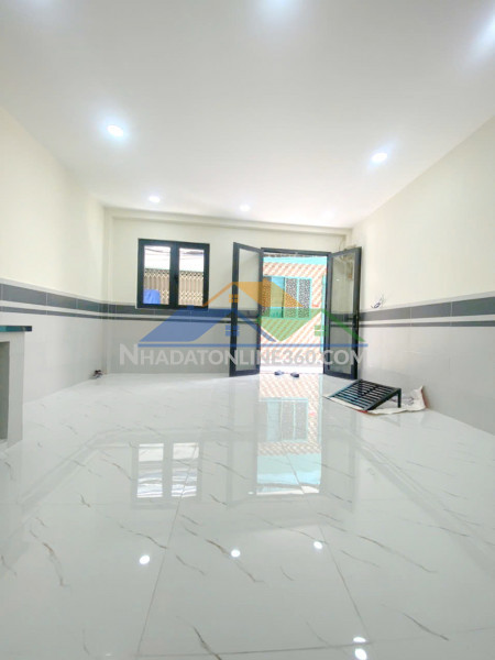 Nhà mới 2 tầng sát đường dương bá trạc p1q8, trệt, lầu.  giá 3.4 tỷ tl