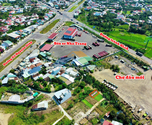 Diên toàn cần bán lô giáp bến xe và chợ đầu mối nha trang