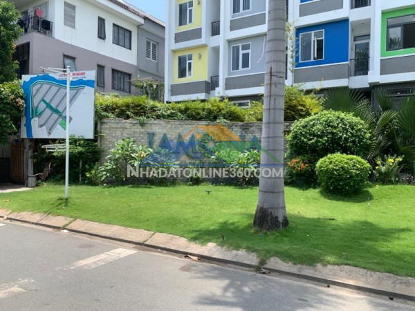 Cơ hội mua nhà đẹp, ô tô đỗ cổng, trung tâm thủ đức – giá 3.1 tỷ