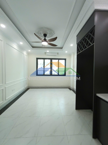 Trung tâm hà đông - mặt phố - vỉa hè đá bóng - mặt ngõ ô tô tránh - kinh doanh đỉnh - khung cột lên 7 tầng thang máy chiến thắng, hà đông 70m, 5 tầng, mt 4m.