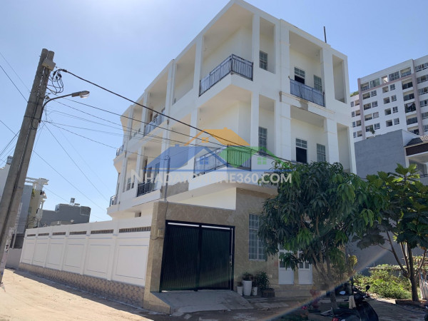 Bán nhà gần đường Phạm Văn Đồng Phường Linh Đông Thủ Đức