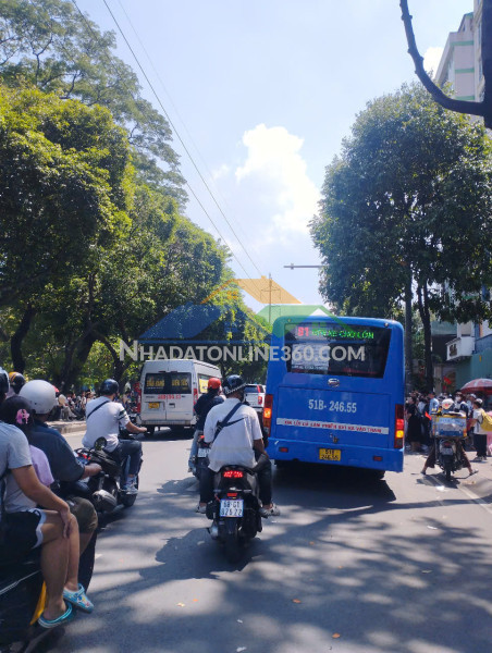 Ngộp lũy bán bích - 66m2 - hxh tránh 4 tầng  btct - kinh doanh