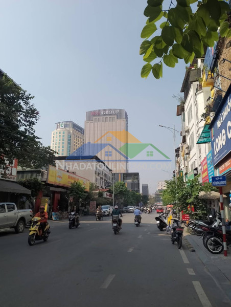 Căn hộ cao cấp - hoàn kiếm hót hít - hai thoáng trước sau - mặt phố thứ cấp - dòng tiền ổn định - sổ đỏ hoa khôi - 23 tỷ Căn hộ cao cấp - hoàn kiếm hót hít - hai thoáng trước sau - mặt phố thứ cấp - dòng tiền ổn định - sổ đỏ hoa khôi - 23 tỷ