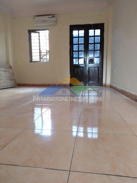 Giá rẻ - chính chủ còn duy nhất 1 phòng tầng 4 rộng 20m2 tại ngõ 599 nguyễn trãi, hà đông, hà nội