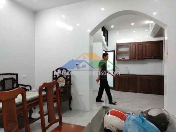 Cho thuê nhà riêng ngõ 521 trương định 5 tầng x 35m2, 3 ngủ, 4 vệ sinh, 11 triệu ở gđ, nhóm ngoan