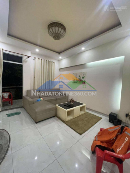 Bán nhà trung tâm quận 5, 65m2, hẻm rộng sát mặt tiền, 3 tầng vuông vức, nhỉnh 7 tỷ