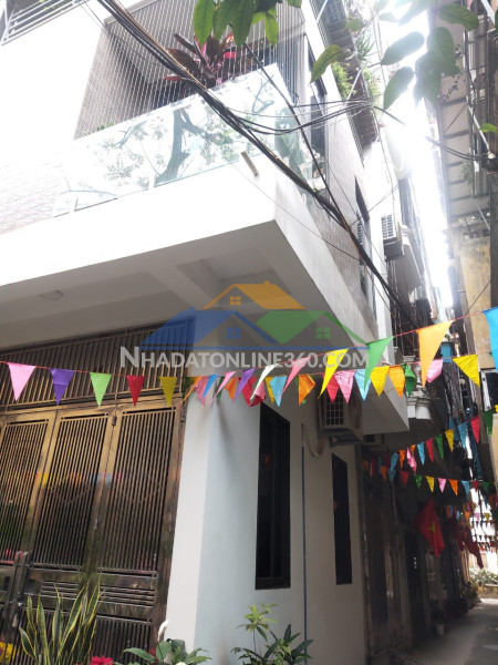 Bán nhà gần  học viên tài chính - bắc từ liêm - dt82m2 - 4 tầng - giá 8.8tỷ - ngõ ô tô  thông