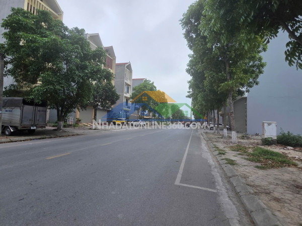 Bán đất lương tài, bắc ninh. 75m2 * mt 5m * 1,52 tỷ. đuòng ô tô tải.