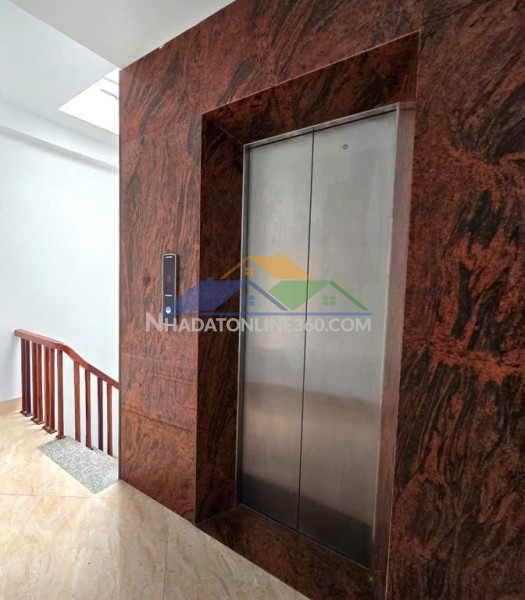 Nhà mới phố đội cấn – 6 tầng thang máy xịn sò – cực gần phố – 37m2, 9.9 tỷ