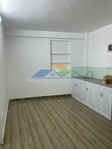 Ccmn 2pn ngõ bạch mai- hai bà trưng. khu bkx, 50m2, 6tr