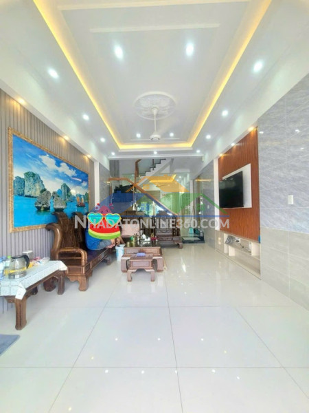 Bán nhà đẹp 1t2l dĩ an,đường nhựa 2 xe hơi vi vu,gần ttyt dĩ an,giá tốt