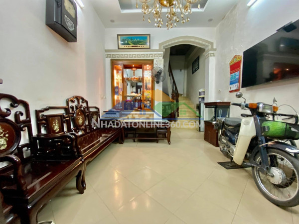 Bán nhà lương thế vinh – thoáng trước thoáng sau – 12 tỷ hơn