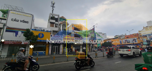 Hiếm-cho thuê nhà mặt tiền lũy bán bích 88m2, 2lầu - ngay ngã tư