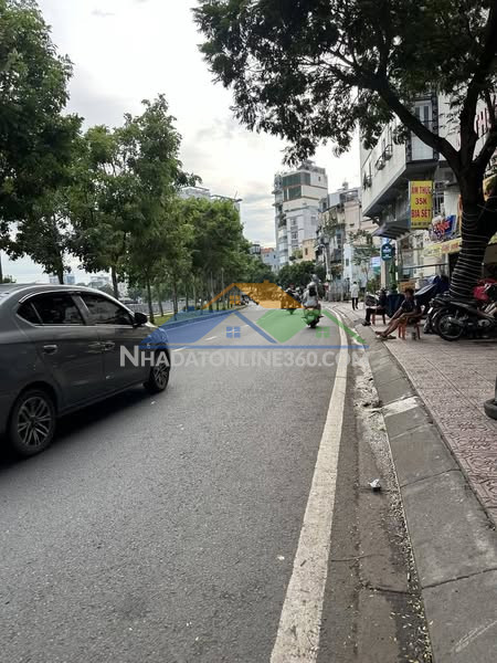 Nhà hẻm kinh doanh đường nguyễn đình chiểu quận 3 phường 4.