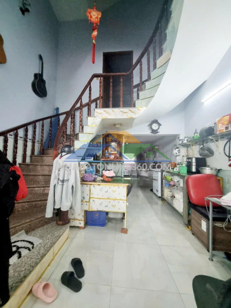 Cần bán gấp siêu phẩm nhà bông sao [p5, q8] dt: 52m2(4x 15m) 3t, 4 pn, 5wc chỉ 9.5 tỷ