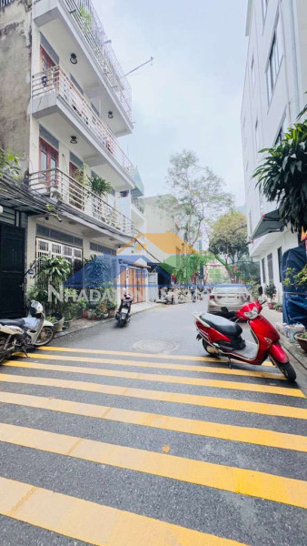 Bán nhà 4 tầng 55m ở phúc đồng long biên mặt đường vỉa hè oto tránh sát mặt phố 11 tỷ