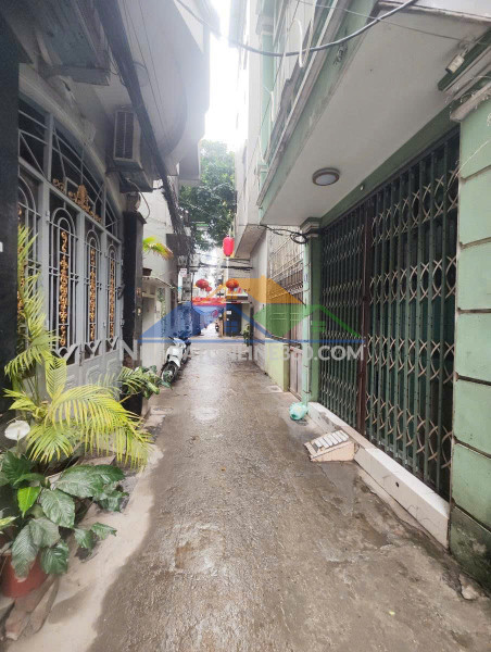 Bán nhà ngõ 187 hồng hà - ba đình, 63m2 -  ngõ 3 gác – gần phố, giá 7,3 tỷ