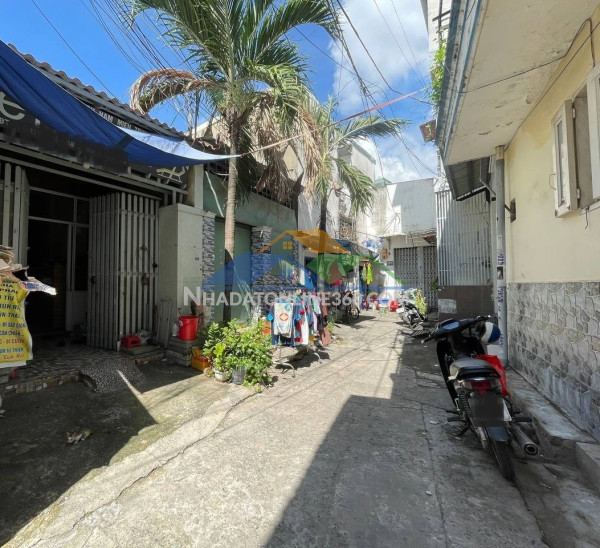 Bán nhà riêng 92m2, hẻm xe tải 5m đ. lê trọng tấn, q. tân phú