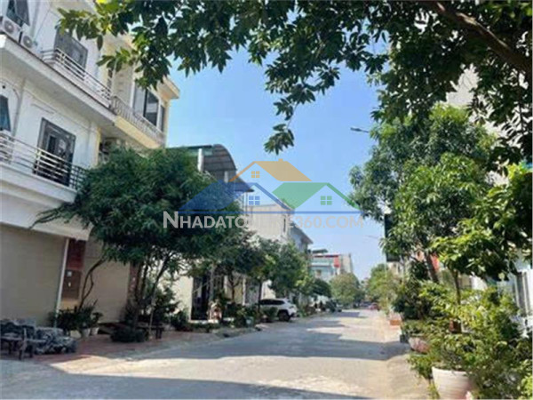 Bán đất- phúc đồng dtich 90m,mtien 6.5m,ôtô vào đất,lô góc,nở hậu,ngõ thông,nhỉnh 15 tỷ