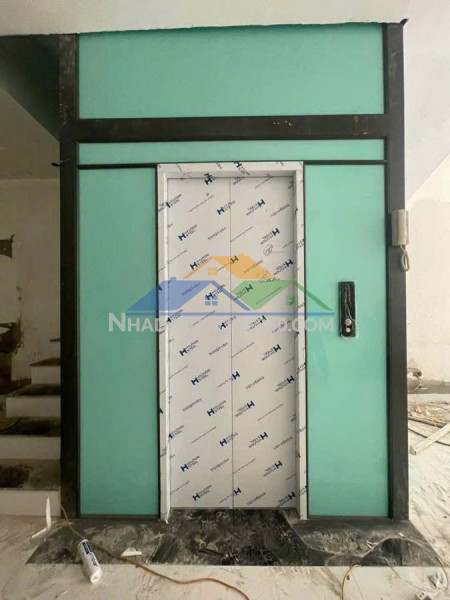 Kdt văn khê,nhà thiết kế hiện đại có thang máy, oto ngủ trong nhà, giao thông cực thuận lợi, an ninh tốt,