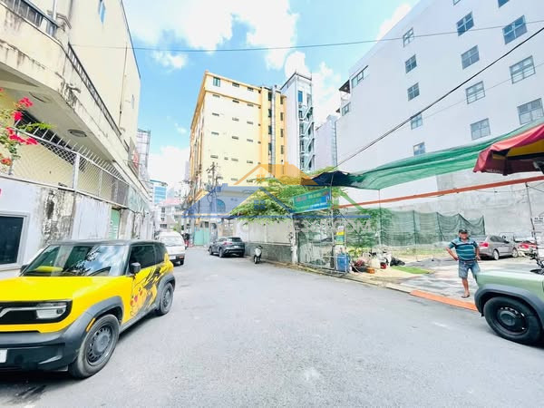 Nhà đường nguyễn thiện thuật quận 3 phường 2.