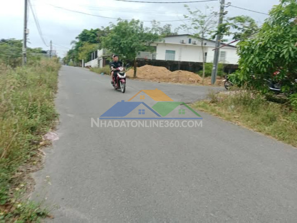 Bán đất mặt tiền quảng tiến 27, giá 1,25 tỷ, cách chợ trà cổ 1km
