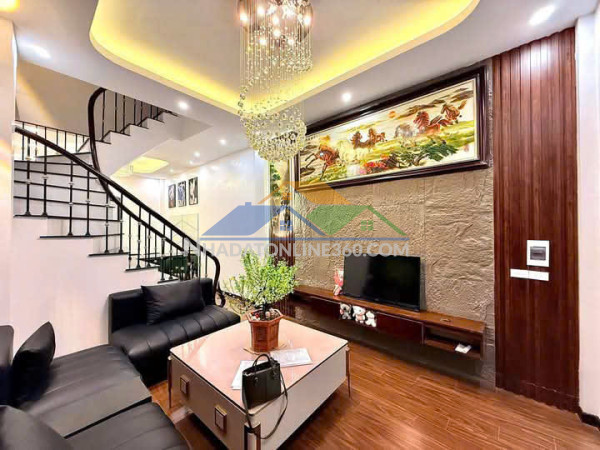 Siêu hiếm , mt 8m, lê trọng tấn, thanh xuân. dt 165m, giá 77 tỷ.