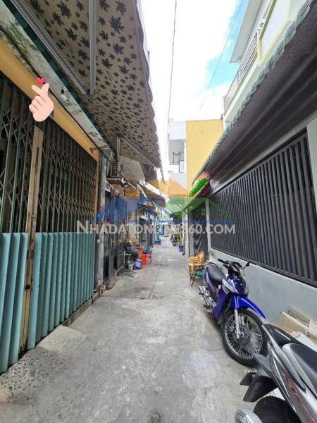 Bán nhà mặt tiền tỉnh lộ 10 - bình trị đông - bình tân - 6 pn - 74m2 - 9,8 tỷ