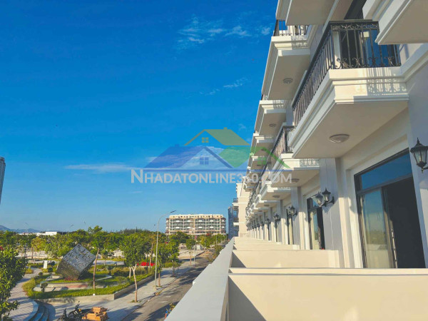 Cần bán nhà phố liền kề Khu vữ Biển Bình Sơn K2 - Ninh Thuận