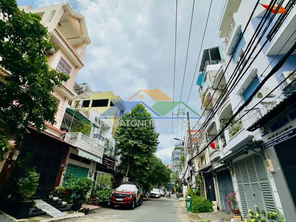 Nhà đường nguyễn thiện thuật phường 3 quận 3.