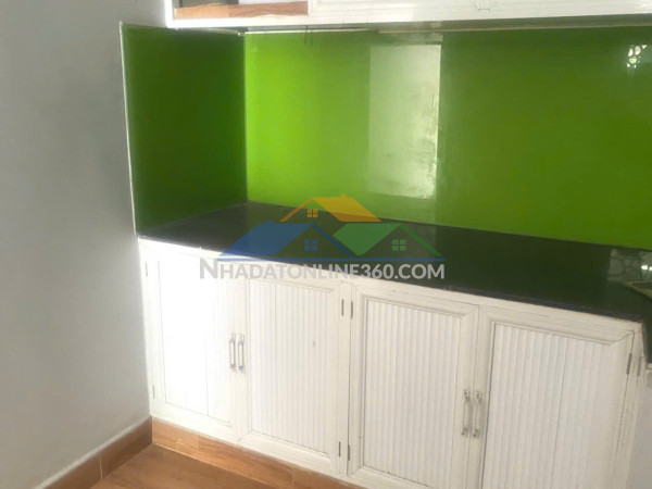 Mặt tiền siêu hiếm, quận 9, dtsd 55m2, cho thuê 9tr/tháng, chỉ 2ty hơn