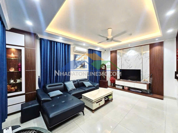 Duy nhất 1 căn phố quan nhân gần hồ ở ngay, tiện ích ngập tràn, 37m chỉ 7 tỷ.