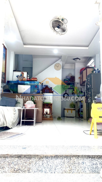 Bán nhà 1 trệt 1 lầu dĩ an,shr đường 10m thông,gần trường thpt ng.th.miinh khai