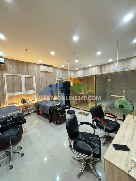 Mình sang nhượng nhà hàng mặt phố vũ phạm hàm