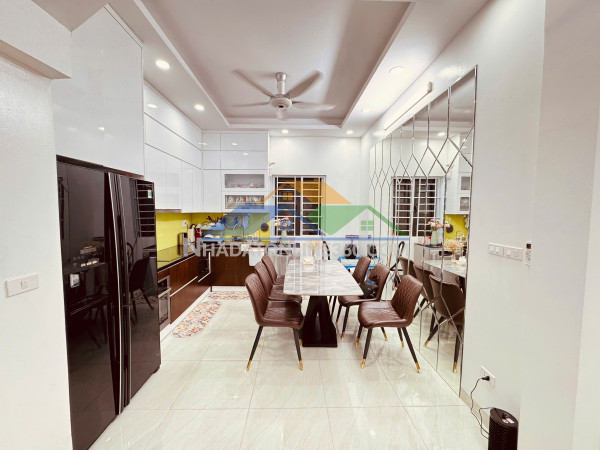 ???? hiếm! nhà phân lô ba đình – lô góc, 5 tầng, ngõ thông – cách ô tô 20m – chỉ 8.45 tỷ lh 0817606560