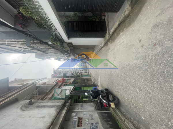 Bán nhà ngõ oto vào ở phúc đồng long biên vị trí đẹp lô góc gần phố 86m mặt tiền 6m 14 tỷ