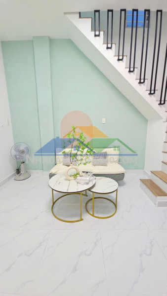 Nhà 4 tầng (dtsd: 595m2) hẻm 256 đường phạm văn chí p4q6. giá: 12 tỷ tl