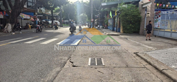 Lô góc 202m2 2 mặt tiền – trục chính tôn đức thắng – nhà 2 tầng chỉ 13.5 tỷ