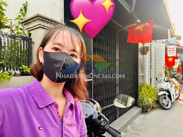 Chủ thiện chí bán nhà 2 mặt tiền đuongà đoàn văn bơ và nguyên tất thành- xe hơi đậu cửa- thông qua quận 7 chưa đến 2 phút.