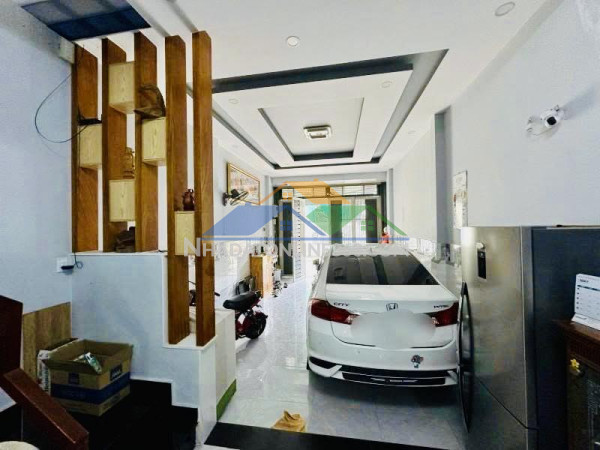 Vị trí kd đỉnh - mặt tiền lô góc -  gần chợ tân hương - 68m - 2 tầng nhỉnh 8
