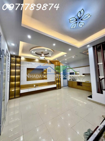 ???? bán nhà kim giang, thanh trì – 44m², 4t, 5.7m trước mặt – chỉ 8 tỷ – ô tô đỗ cổng
