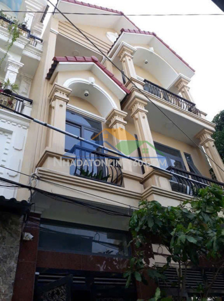 Mặt tiền kinh doanh an phú đông quận 12-72m2 chỉ 5,3 tỷ
 
????diện tích ngang 3,8m dài 19m : 72m2
????hiện trạng nhà cấp 4 đang cho thuê 5tr/th
????hướng tây
